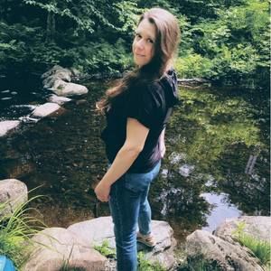 Meet your Posher, Julie